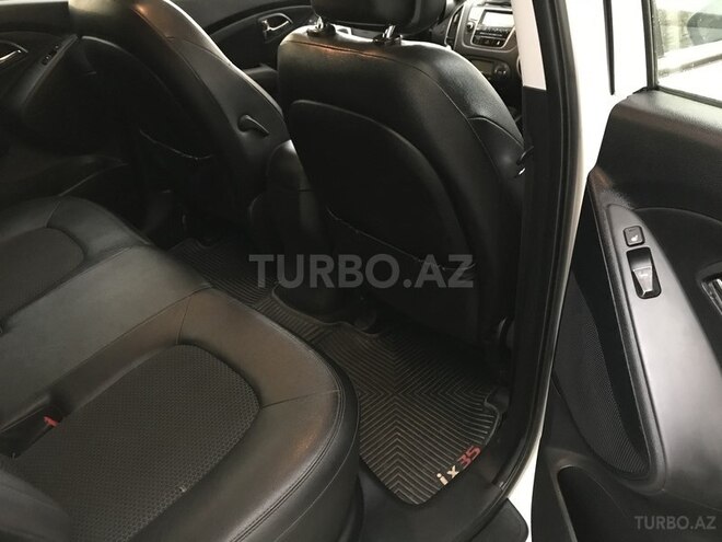 Hyundai ix35 2013, 77,900 km - 2.0 l - Bakı