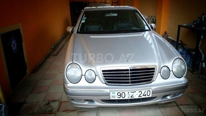 Mercedes E 240 1999, 126,000 km - 2.4 l - Xırdalan