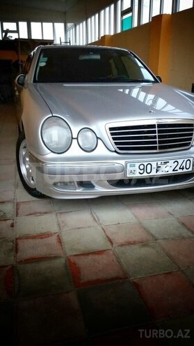 Mercedes E 240 1999, 126,000 km - 2.4 l - Xırdalan