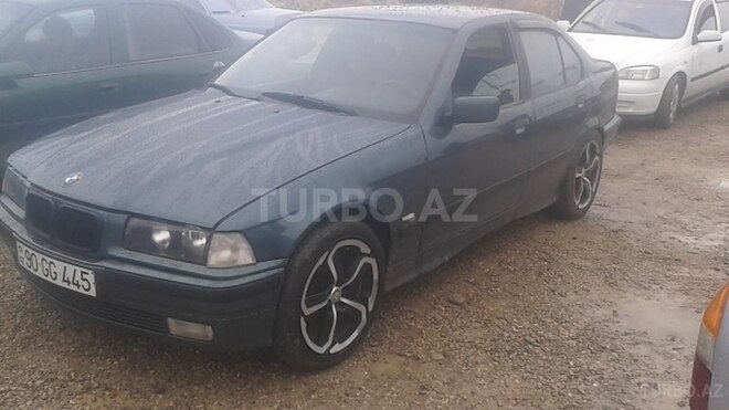 BMW 318 1998, 340,000 km - 0.2 л - Sumqayıt