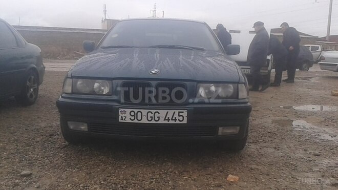 BMW 318 1998, 340,000 km - 0.2 л - Sumqayıt