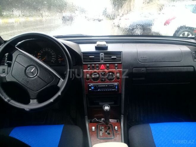 Mercedes C 200 1999, 223,000 km - 2.0 l - Bakı
