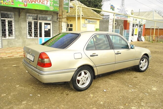 Mercedes C 180 1995, 434,631 km - 1.8 l - Cəlilabad