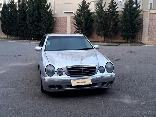 Mercedes E 320 2001, 280,000 km - 3.2 l - Bakı