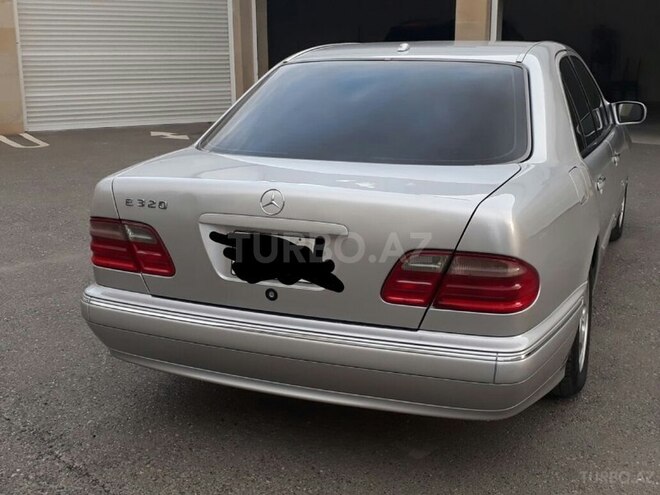 Mercedes E 320 2001, 280,000 km - 3.2 l - Bakı