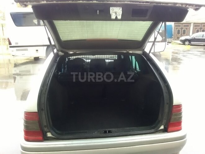 Mercedes C 180 1999, 285,000 km - 1.8 l - Bakı