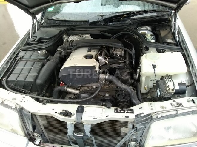 Mercedes C 180 1999, 285,000 km - 1.8 l - Bakı