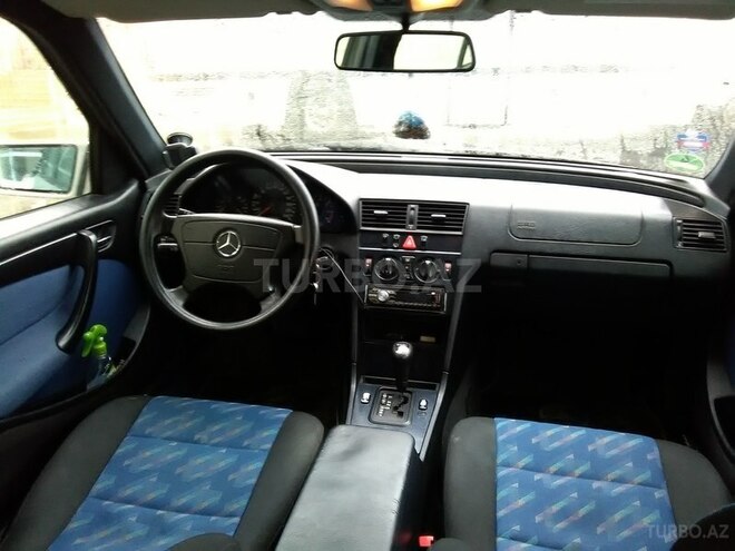 Mercedes C 180 1999, 285,000 km - 1.8 l - Bakı