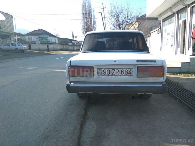 LADA (VAZ) 2107 2004, 150,000 km - 1.3 l - Quba