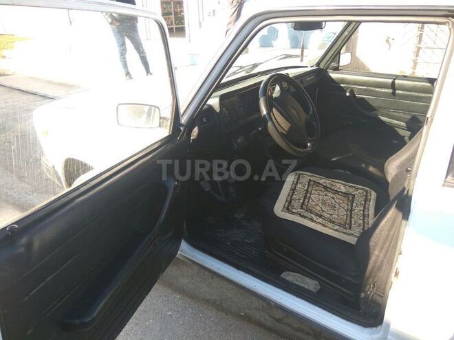 LADA (VAZ) 2107 2004, 150,000 km - 1.3 l - Quba