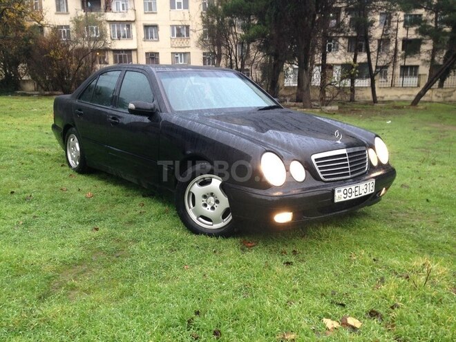 Mercedes E 200 1999, 237,000 km - 2.0 l - Bakı