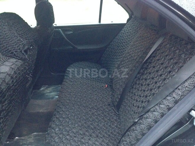 Mercedes E 200 1999, 237,000 km - 2.0 l - Bakı