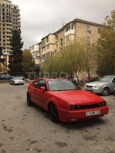 Volkswagen  1990, 230,000 km - 1.8 l - Bakı
