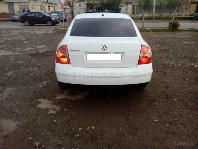 Volkswagen Passat 2002, 268,000 km - 2.0 l - Sumqayıt