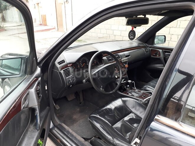 Mercedes C 230 1995, 2,005 km - 0.3 l - Gəncə