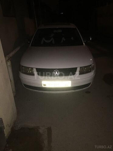 Volkswagen Passat 1999, 210,000 km - 2.0 l - Bakı