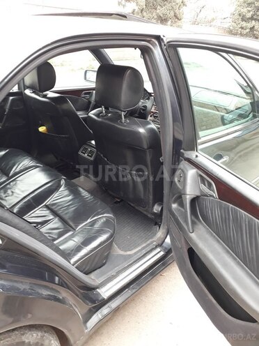 Mercedes C 230 1995, 2,005 km - 0.3 l - Gəncə