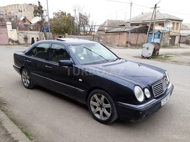 Mercedes C 230 1995, 2,005 km - 0.3 l - Gəncə