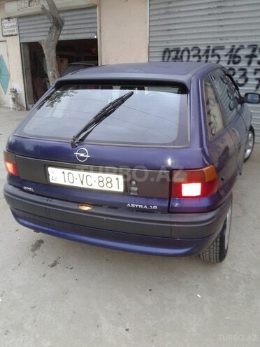 Opel Astra 1995, 430,000 km - 1.6 l - Bakı