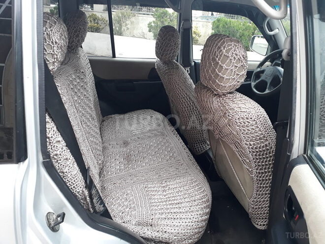 Mitsubishi Pajero io 1999, 350,000 km - 2.0 л - Bakı