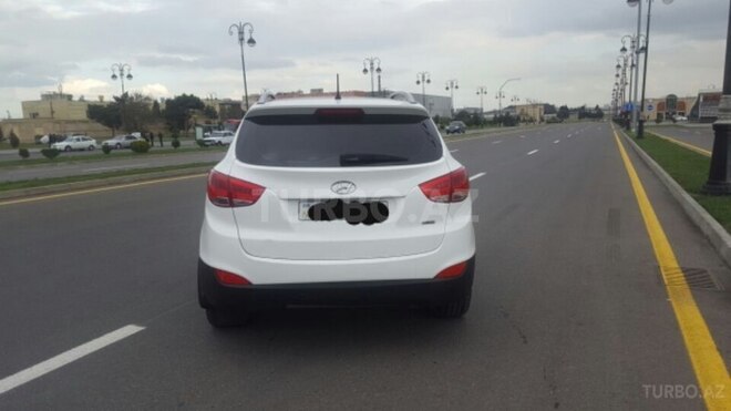 Hyundai ix35 2013, 117,000 km - 2.0 l - Bakı