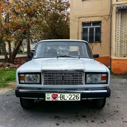 LADA (VAZ) 2107 2007, 27,015 km - 1.6 л - Şirvan