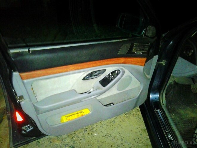 BMW 523 1996, 191,000 km - 2.5 l - Mingəçevir