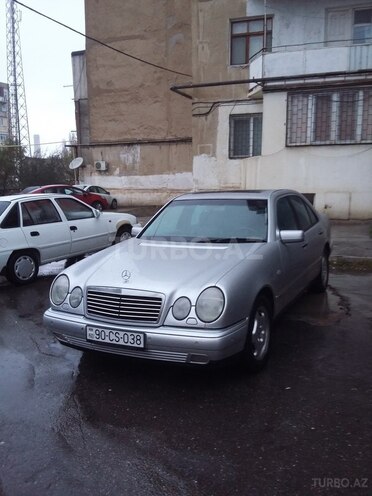 Mercedes E 280 1999, 359,000 km - 2.8 l - Bakı