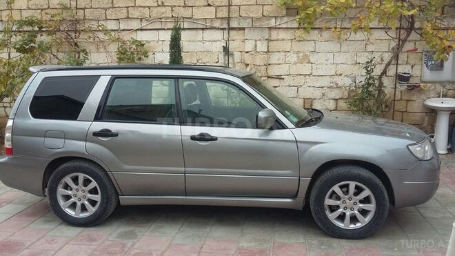 Subaru Forester 2006, 162,000 km - 2.0 l - Bakı