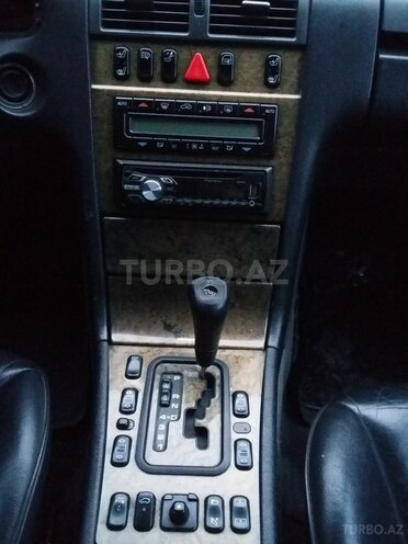 Mercedes E 280 1999, 359,000 km - 2.8 l - Bakı