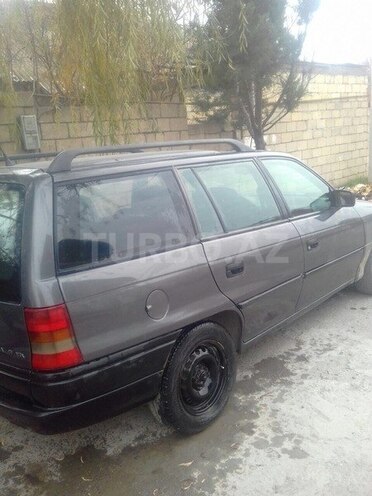 Opel Astra 1995, 276,000 km - 1.6 л - Mingəçevir