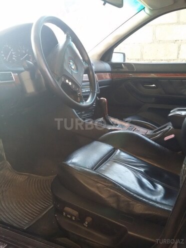 BMW 528 1996, 500,000 km - 2.8 l - Gəncə