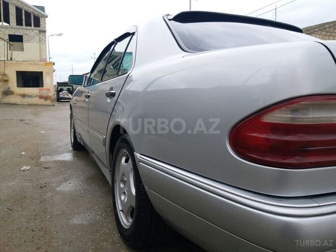 Mercedes E 230 1996, 350,000 km - 2.3 l - Bakı