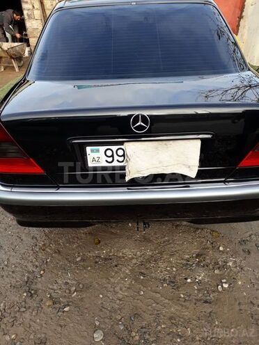 Mercedes C 220 1999, 278,000 km - 2.2 l - Bakı