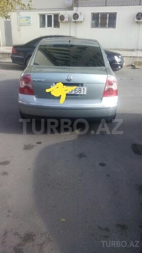 Volkswagen Passat 2004, 137,000 km - 1.8 l - Bakı