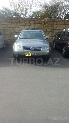 Volkswagen Passat 2004, 137,000 km - 1.8 l - Bakı