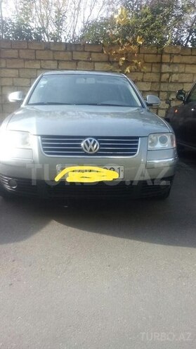 Volkswagen Passat 2004, 137,000 km - 1.8 l - Bakı