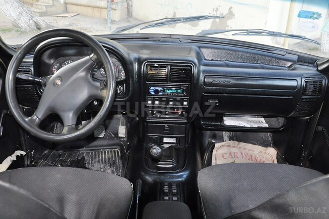 GAZ 31105 2004, 684,000 km - 2.4 l - Sumqayıt