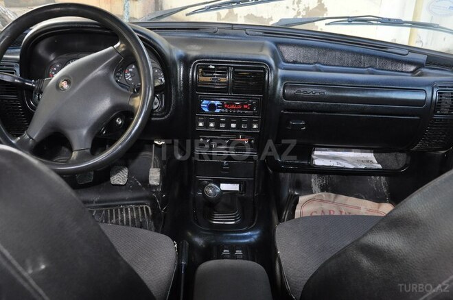 GAZ 31105 2004, 684,000 km - 2.4 l - Sumqayıt