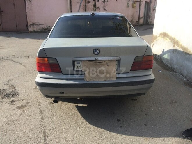 BMW 320 1995, 266,000 km - 2.0 l - Bakı