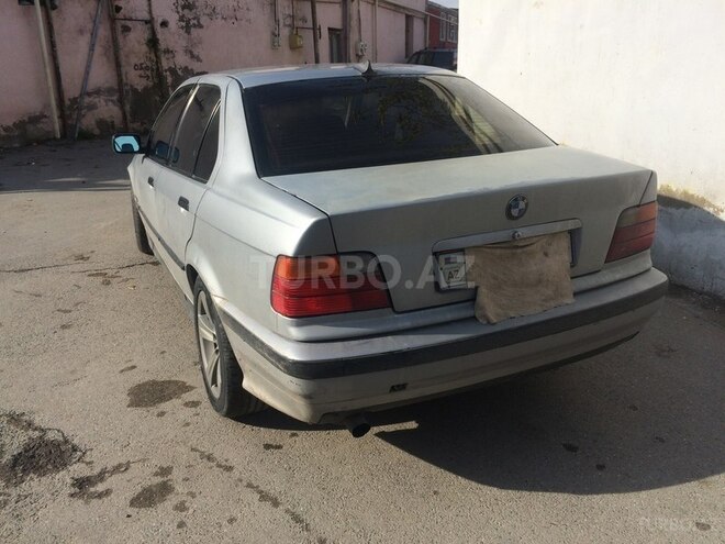 BMW 320 1995, 266,000 km - 2.0 l - Bakı