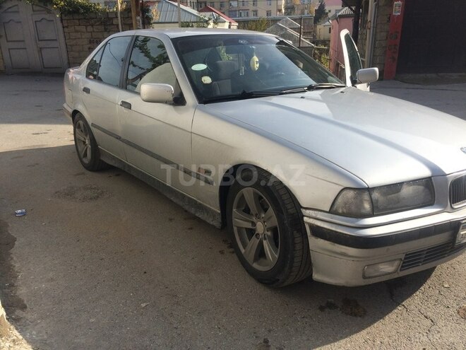 BMW 320 1995, 266,000 km - 2.0 l - Bakı