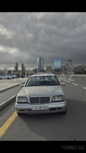Mercedes C 180 1996, 320,000 km - 1.8 l - Bakı