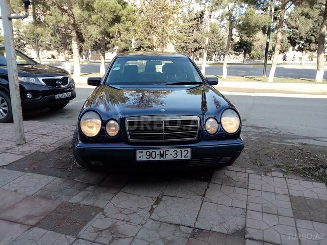 Mercedes E 240 1998, 284,000 km - 2.4 l - Sumqayıt