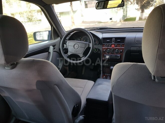 Mercedes C 180 1999, 250,000 km - 1.8 l - Gəncə