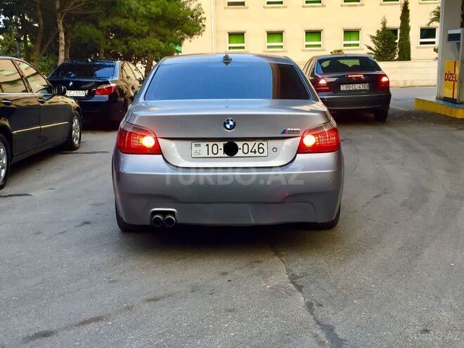 BMW 530 2004, 160,000 km - 0.3 л - Gəncə