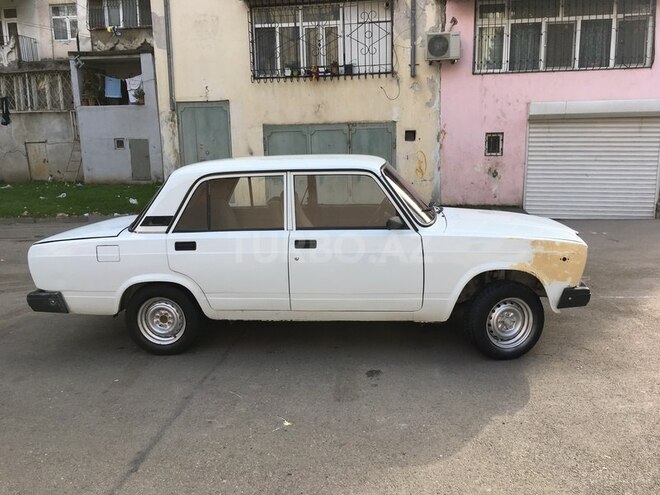 LADA (VAZ) 2107 2006, 179,000 km - 1.6 l - Bakı