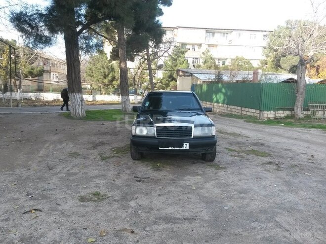 Mercedes 190 1990, 285,000 km - 0.2 l - Sumqayıt