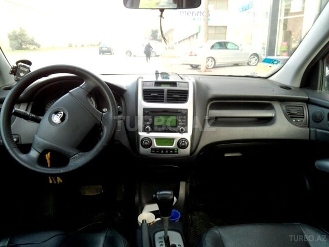 Kia Sportage 2008, 135,000 km - 2.0 l - Bakı