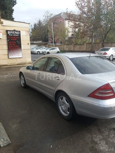 Mercedes C 240 2003, 273,000 km - 2.6 л - Bakı